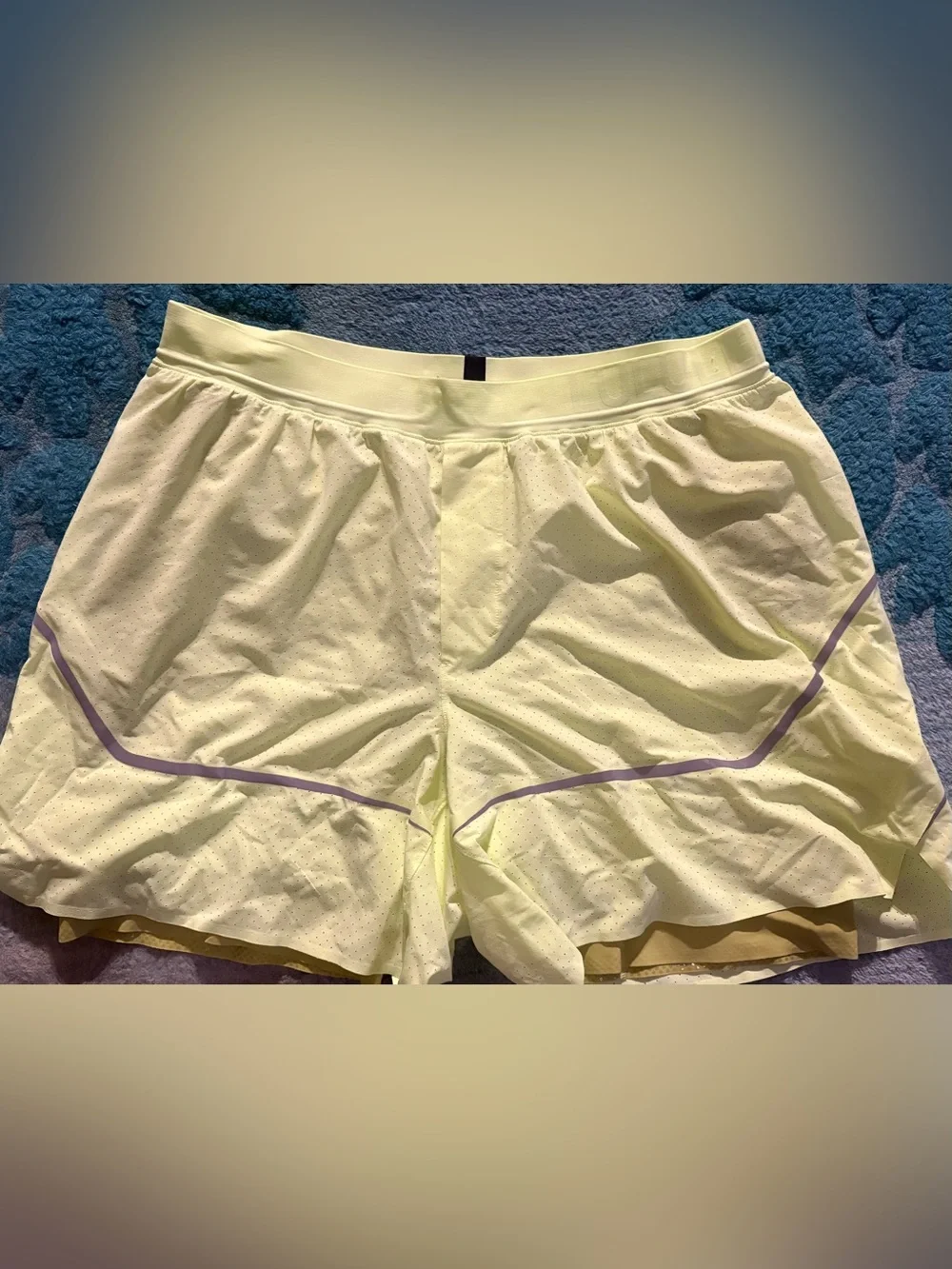 lululemon athletica two layer
